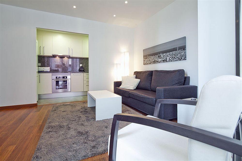 Sleep Urgell By Stay Barcelona Bagian luar foto
