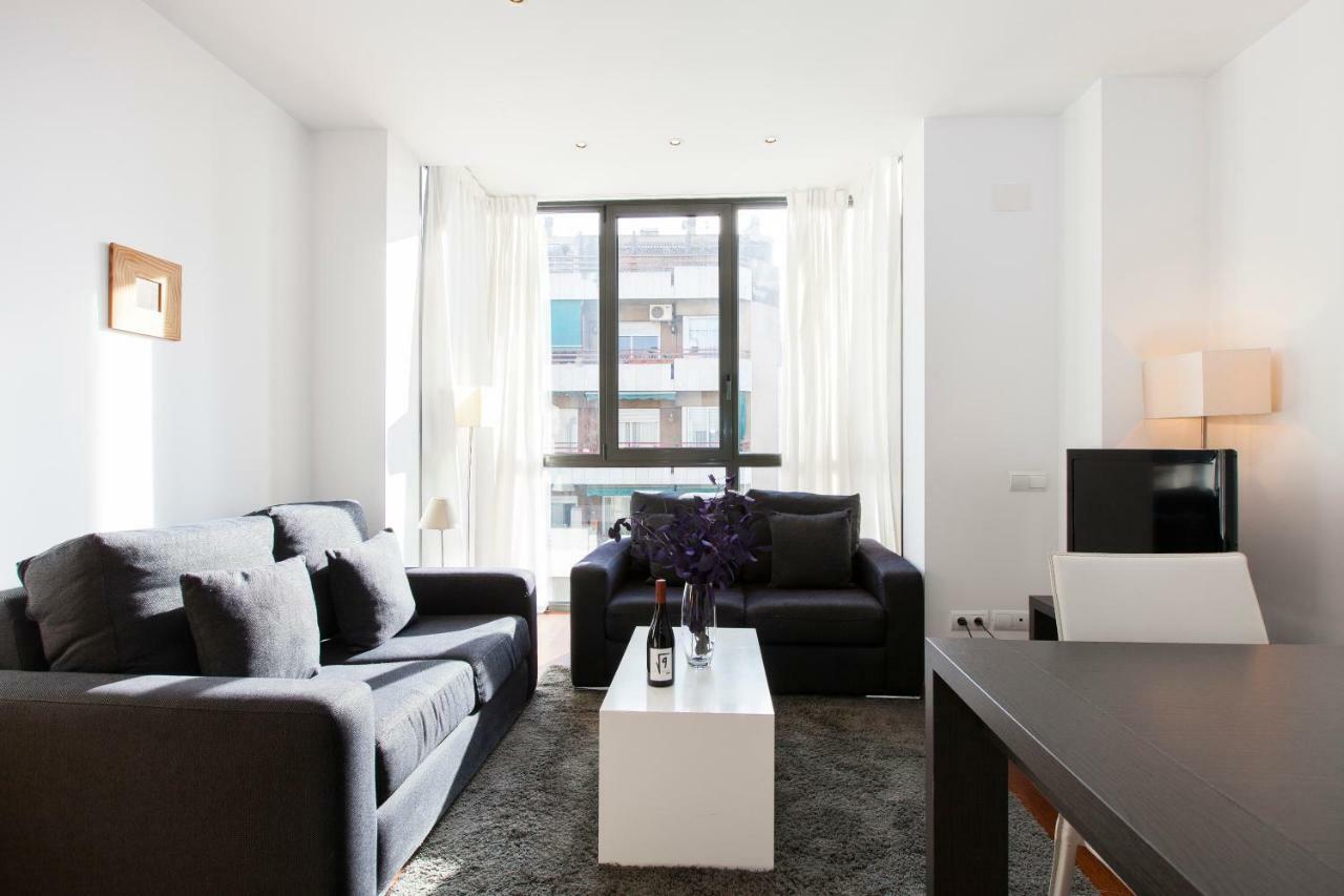 Sleep Urgell By Stay Barcelona Bagian luar foto